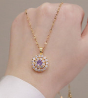 Luxury Zircon necklace 18K (Purple Shade)